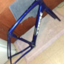 Carbon Trek Frame