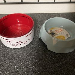 Dog Bowls 