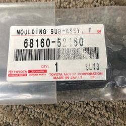 (08-14 Scion xD) OEM Right front Door Belt Molding