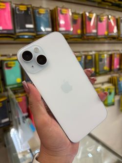 iPhone 15 plus 128gb