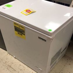 Magic Chef Freezer