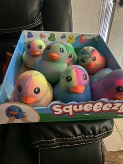 Squeeezy ducks