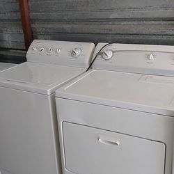 Kenmore Washer And Gas Dryer Set For $445