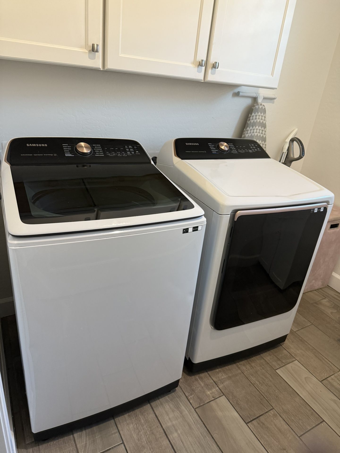 Large Capacity, Samsung Washer And Gas Dryer