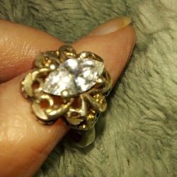 Solitare Marquise Beautiful Marquise CZ  Solitare Ring/ SOLID STERLING SILVER- 925 Stamp.  Really Lovely Ring.  😍 Comes With Box -Size 6-7 