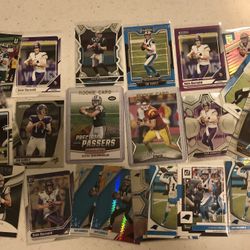 SEATTLE SEAHAWKS Sam Darnold Lot