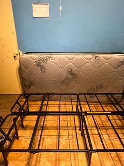 Bed frame with mattress twin