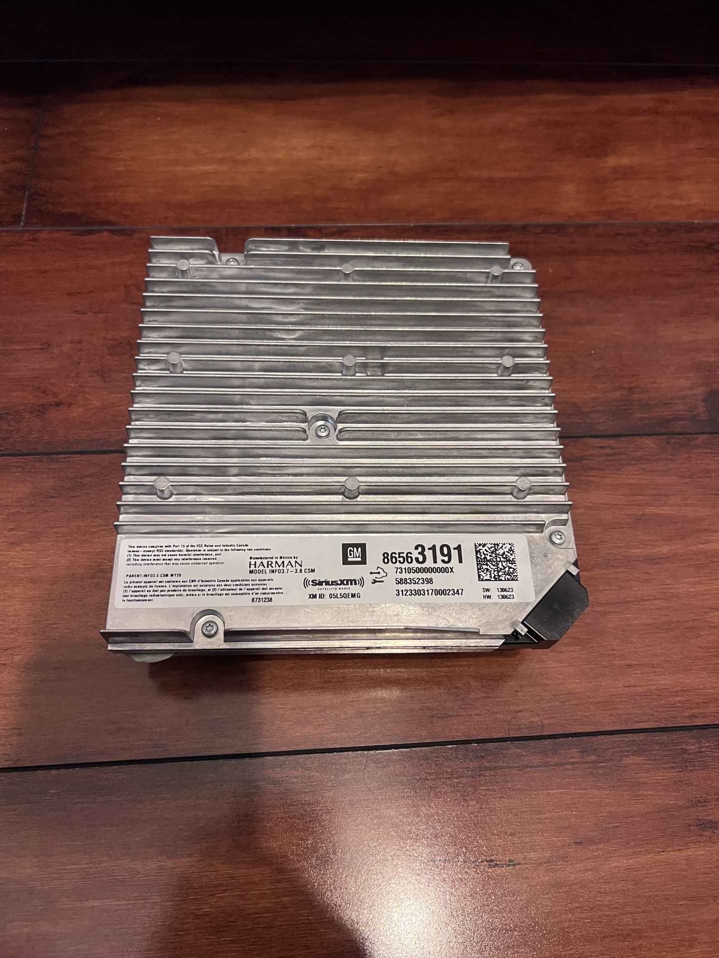 GMC radio receiver