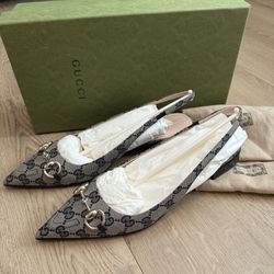 GUCCI Erin GG Canvas Flats