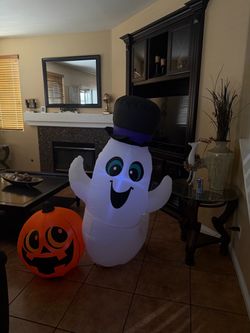 Halloween Inflatable Ghost with Pumpkin