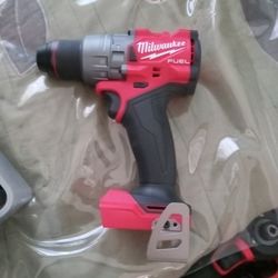New Milwaukee M18 Fuel 4th Generation Hammer Drill Tool Only 