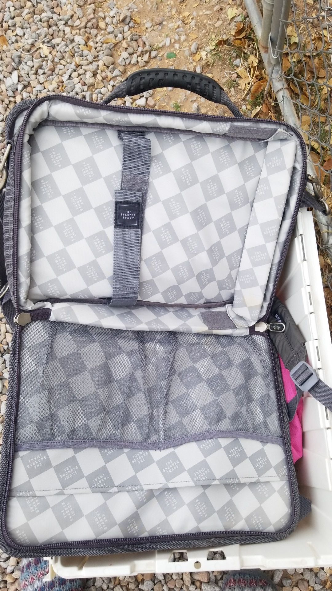 SHARPER IMAGE LAPTOP CASE.