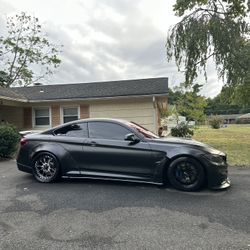 Weld s908 Beadlock Wheels 18x10.5” with tires 