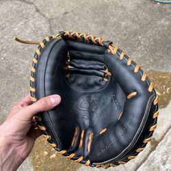Baseball/Softball Break In Gloves, Glove Repair  And Full Re-lace