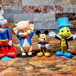 4-Lot Of Vintage Meal Action Figures • Included Are Looney Tunes Figures  :  Porky Pig , Jiminy Cricket , Tiny Mickey Mouse , & Bugs Bunny As Superman