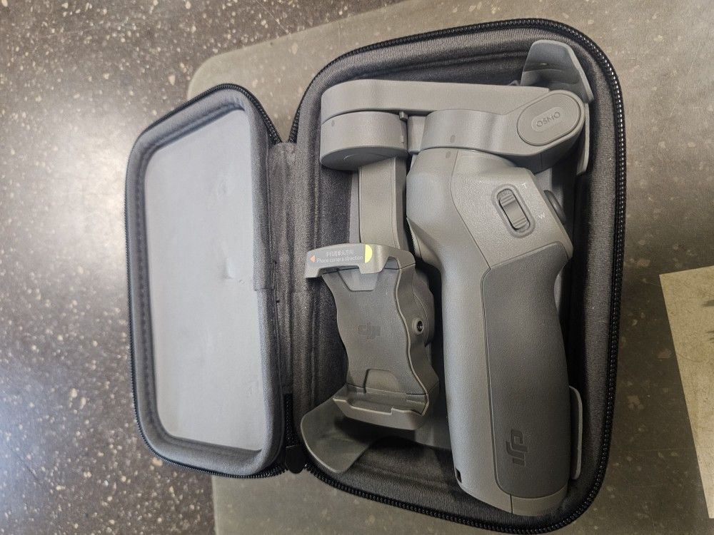 DJI OSMO 3 STABILIZER GIMBLE $100