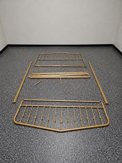 King Size Metal Bed Frame – Complete with Slats – Needs Hardware