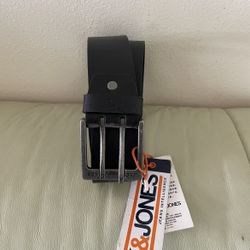 Brand new Jack & Jones black leather belt.