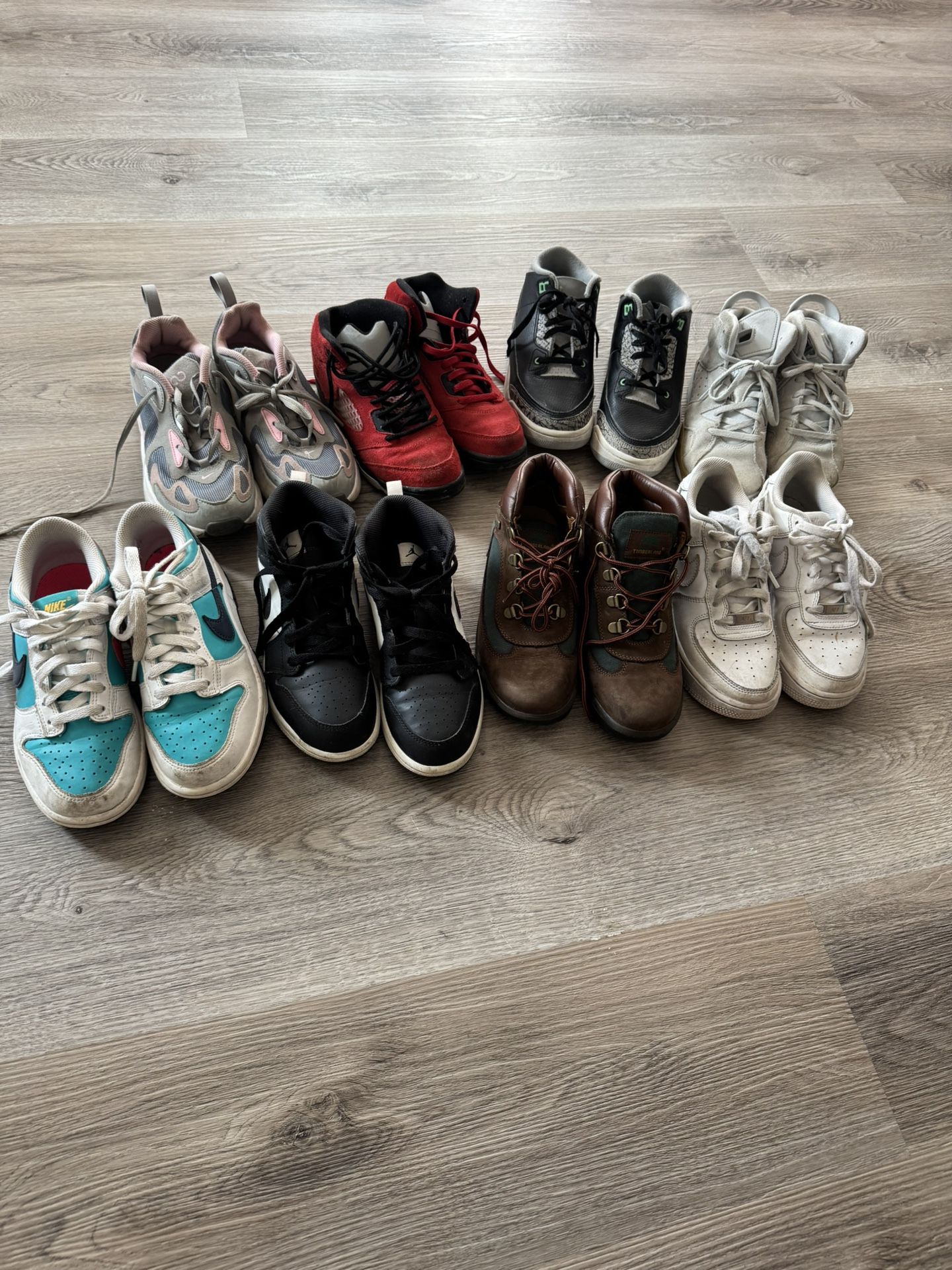 Kid sneakers for sale