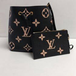 Louis Vuitton Black Neonoe MM with Clutch