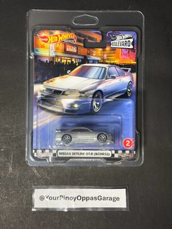 Hot Wheels Premium - Boulevard #2 - Nissan Skyline R33 GT-R BCNR33 (GJT73)