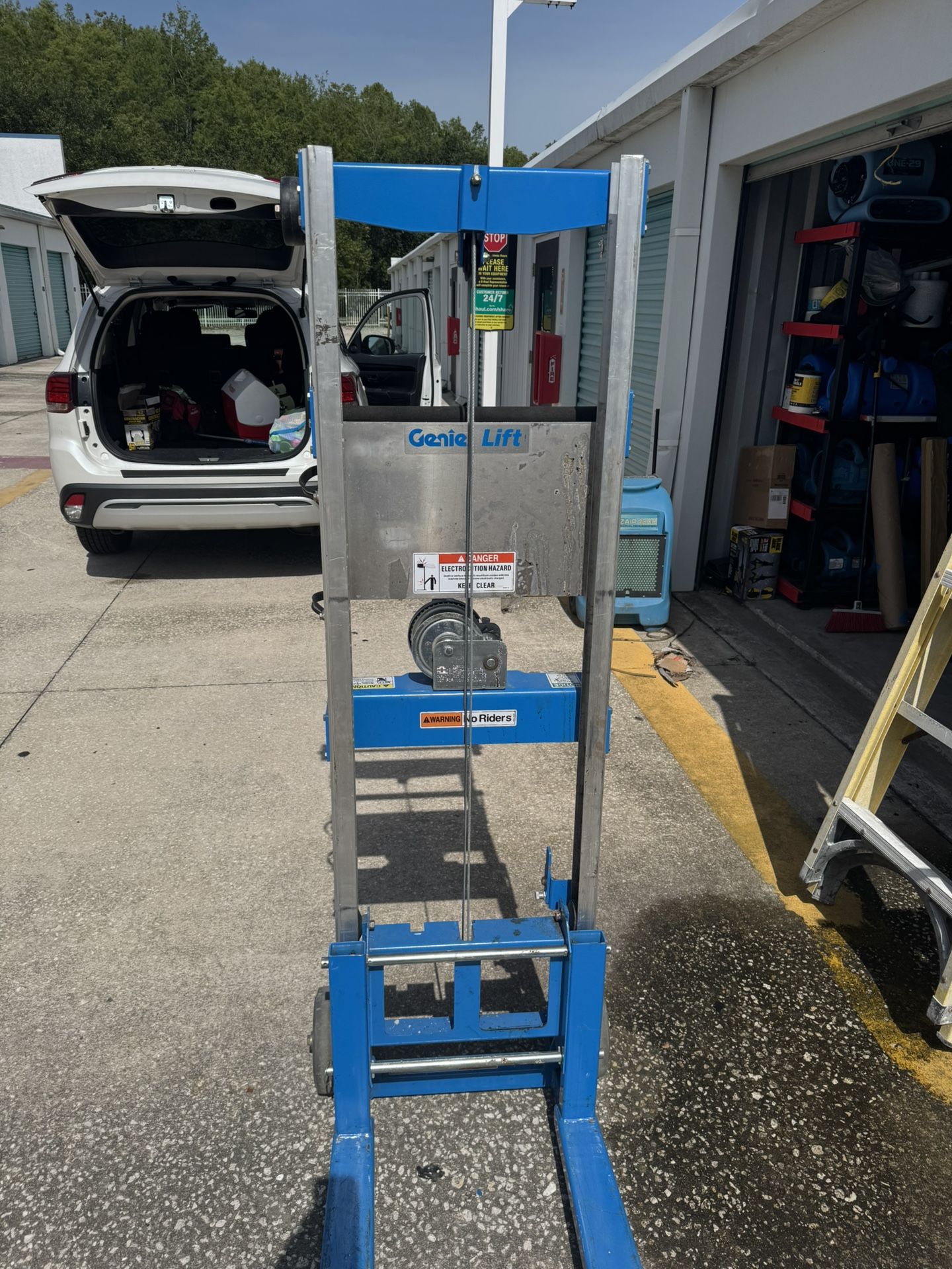 Hans Winch Lift Truck