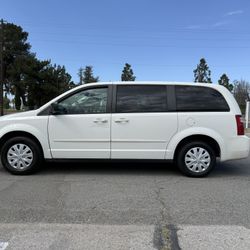 2009 Dodge Caravan…Runs Great Very Cheap!!!