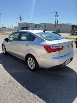 2015 KIA Rio