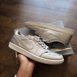 AIR JORDAN 1 RETRO LOW OG