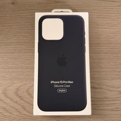 iPhone 15 Pro Max Silicone Case