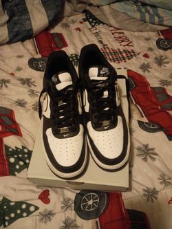 Nike Air Force 1