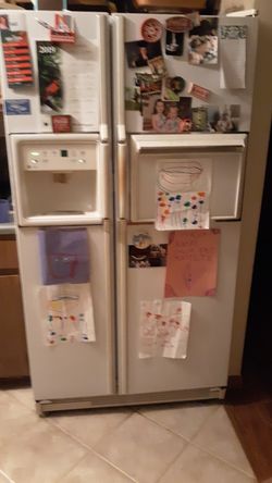 Really nice double door refrigerator