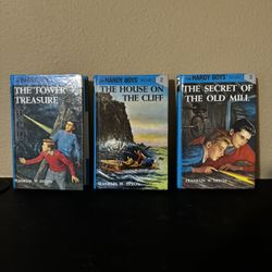 3 Hardy boys books - Hardcover In Excellent Condition!