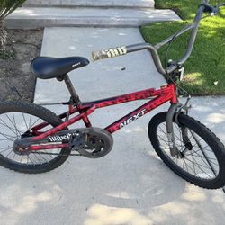 Boy’s Bike 