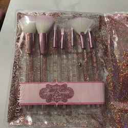 Makeup Brushes 
