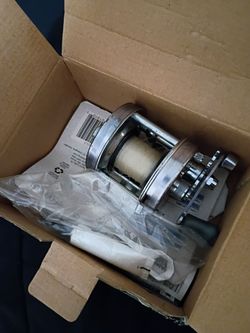 Fishing reel