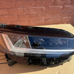 2023-2024-2024 Honda HRV HR-V Headlight Led RH 