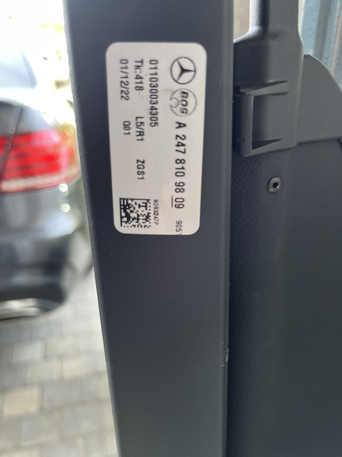 Mercedes Benz SUV Sun Shade - Black