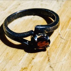 Oval Red Garnet Ring Set In 925 Silver Size 7.5