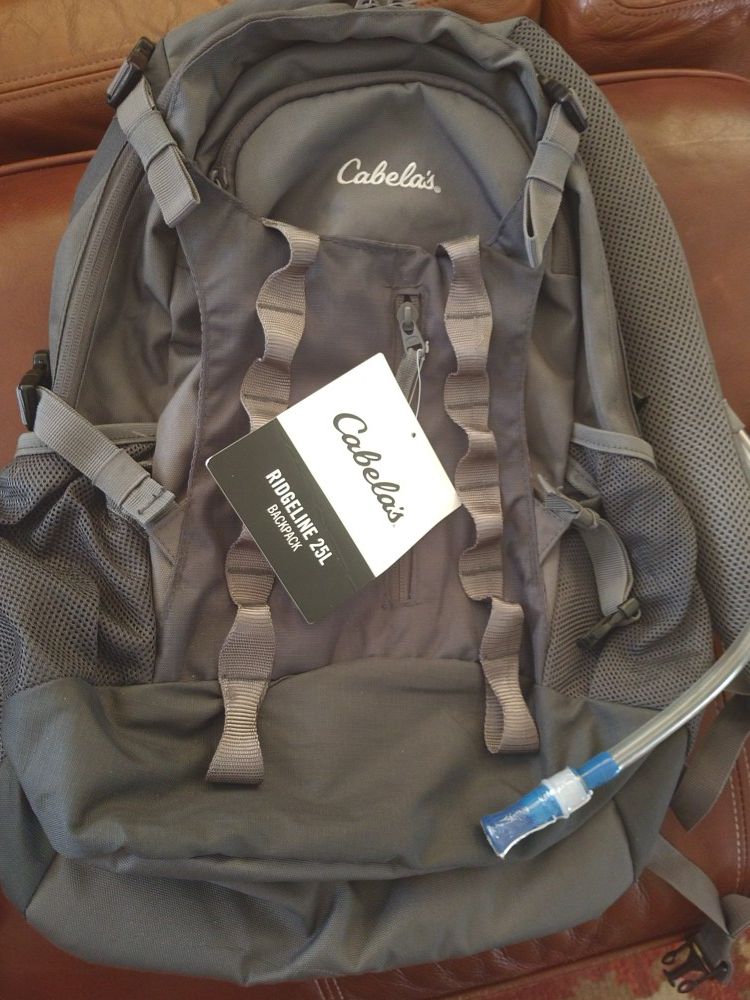 Cabela's Ridgeline hydration backpack