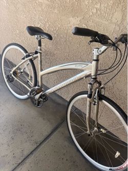 Schwinn broadway hydroformed bike