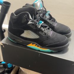 Jordan Retros 