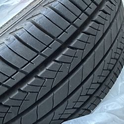 215/45ZR 18 Tires