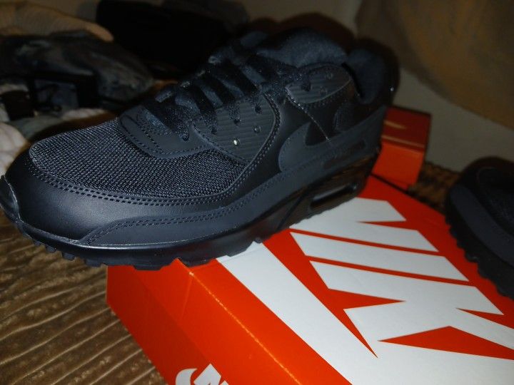 Nike