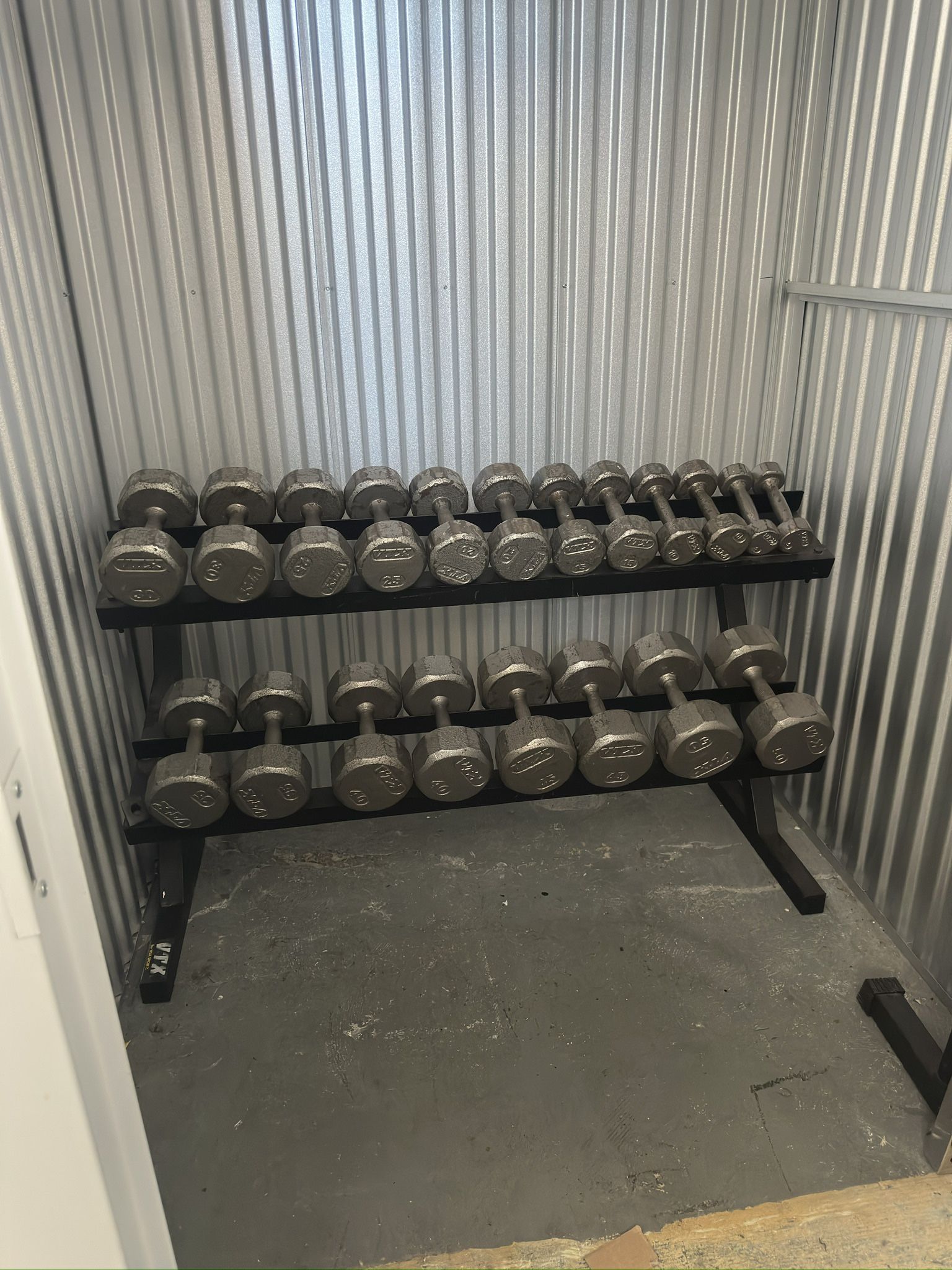 VTX Dumbbell Rack & Weights 5-50lbs