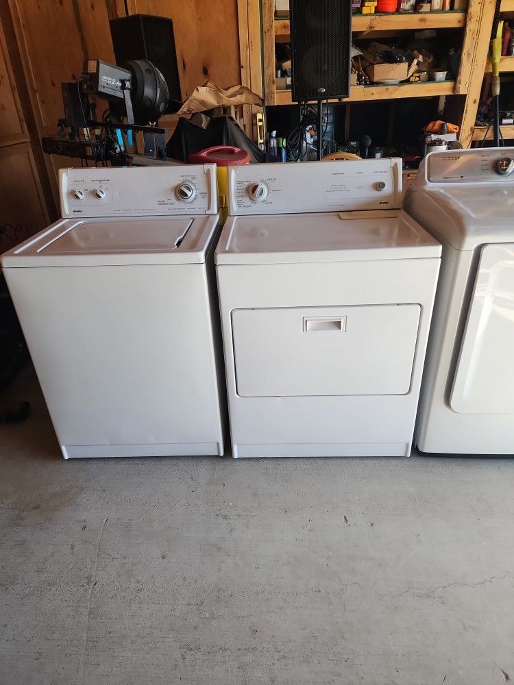 Kenmore Washer And Electric Dryer Set Heavy Duty Super Capacity Nice And Clean In-and-out Located In Perris 