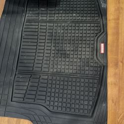 Chevrolet suburban Tahoe Motortrend Rubber cargo mat 