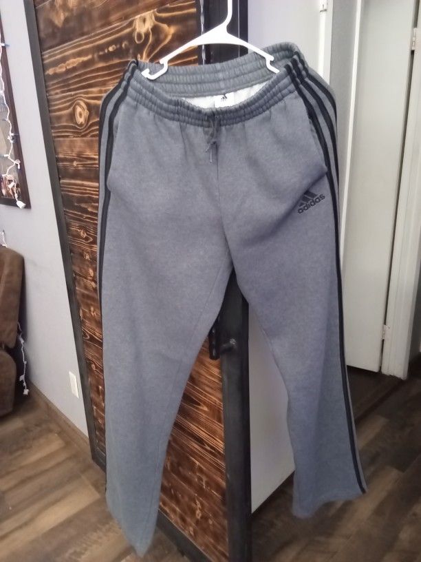 Men's Adidas Sweat Pants Size Small