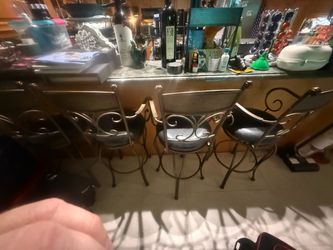 Set of 4 Metal Scroll Bar Stools