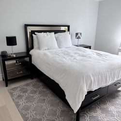 Queen Bedroom Set
